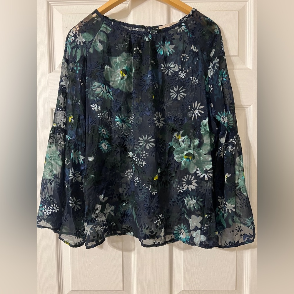 Loft Blouse - Picture 2 of 2